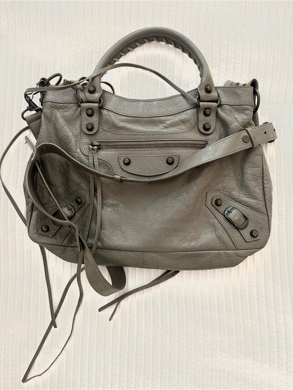 Balenciaga Gray Leather Medium City Shoulder Bag